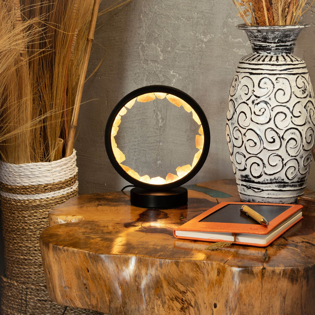 Gemstone Halo Lamp – Rose Quartz – size view